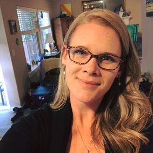 Meet your Posher, Lesa